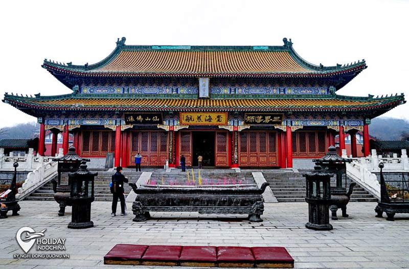 Đền Thiên Môn Sơn - Trương Gia Giới có gì tham quan (2024)?