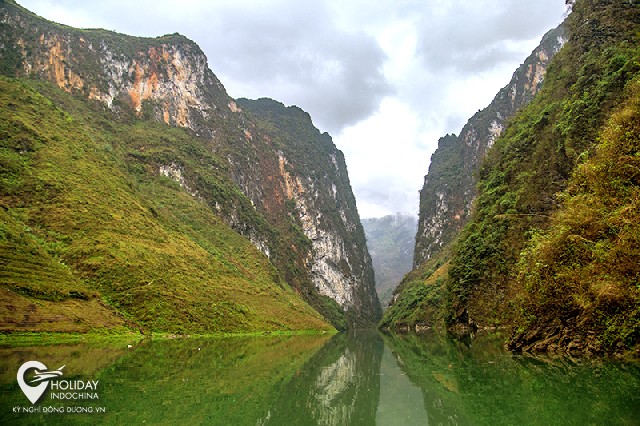 Hẻm Tu Sản – thiên nhiên hùng vĩ nơi núi rừng Hà Giang