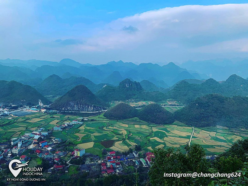 Núi đôi Quản Bạ có gì thu hút khách du lịch Hà Giang (2023)