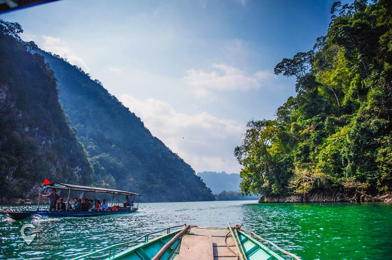 Du lịch Hồ Ba Bể với 5 điểm đến đẹp ngút ngàn