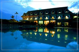 VResort Hòa Binh(Dịch vụ khách sạn 4 sao - Mức ăn 250.000 VND/Xuất)