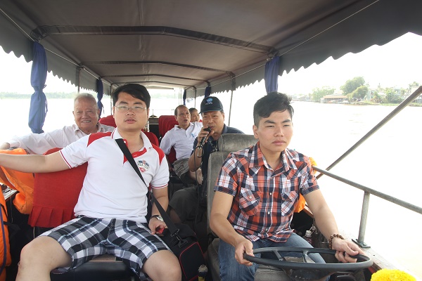 Ăn Tết miền T&acirc;y