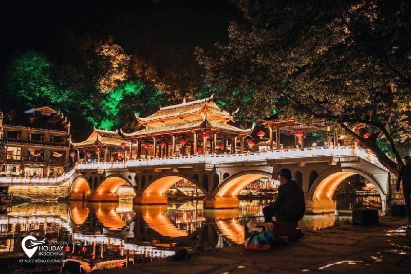 Phượng Ho&agrave;ng Cổ Trấn &ndash; n&eacute;t đẹp cổ k&iacute;nh của thời gian