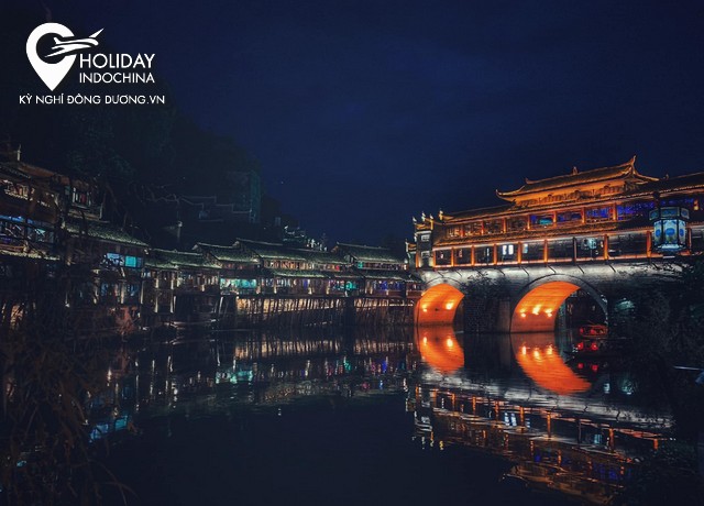 tour phượng ho&agrave;ng cổ trấn từ h&agrave; nội