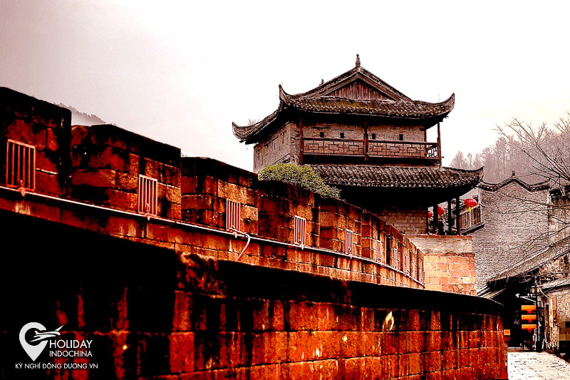 phượng ho&agrave;ng cổ trấn trung quốc