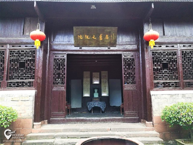 tour phượng ho&agrave;ng cổ trấn từ tphcm