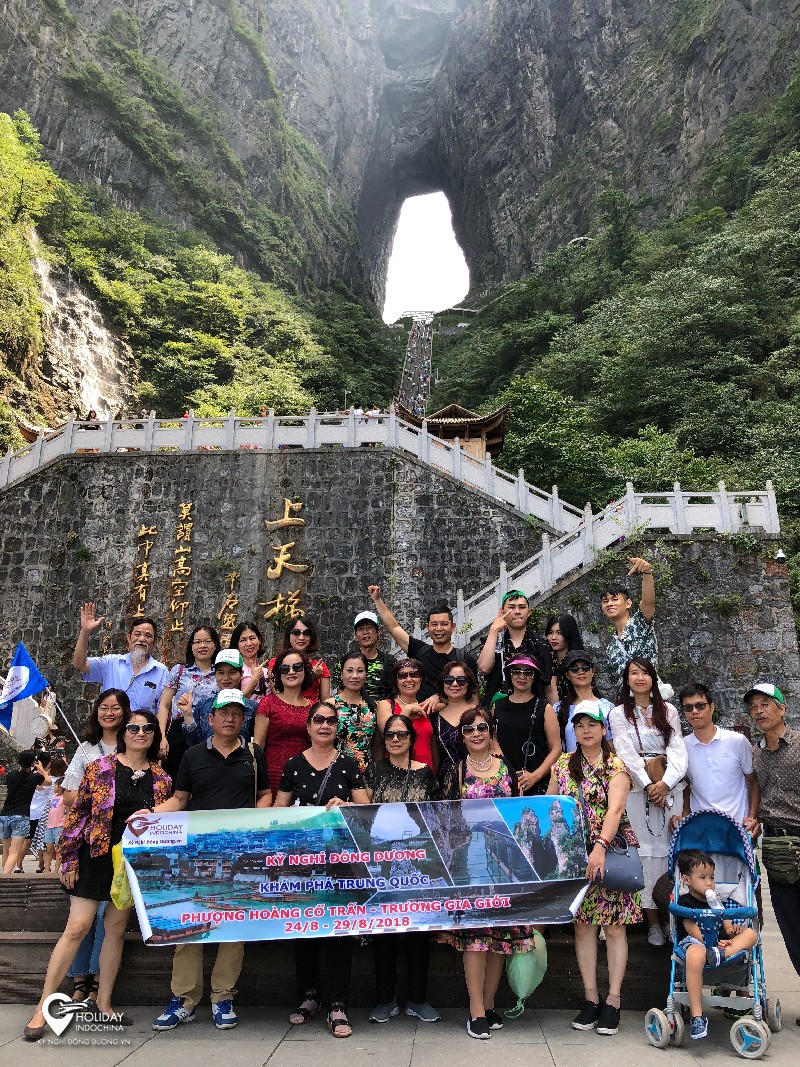 Tour Trương Gia Giới