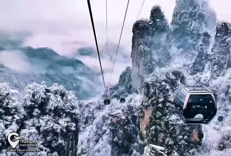 tour phượng ho&agrave;ng cổ trấn m&aacute;y bay