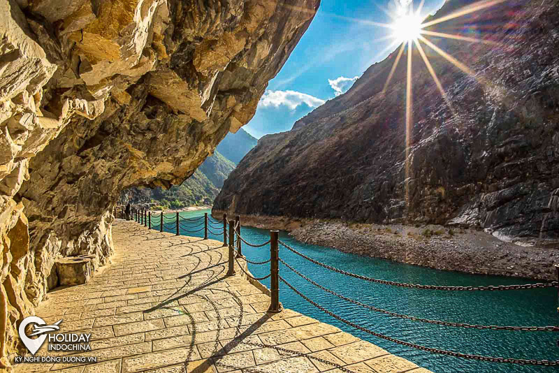 tour lệ giang m&aacute;y bay