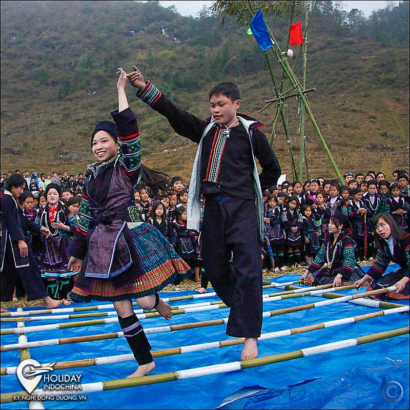 tour h&agrave; nội sapa