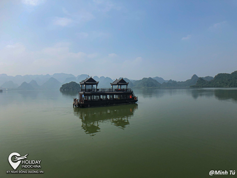 tour tam ch&uacute;c