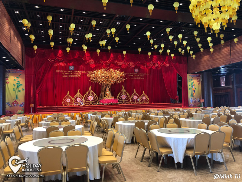 tour tam ch&uacute;c