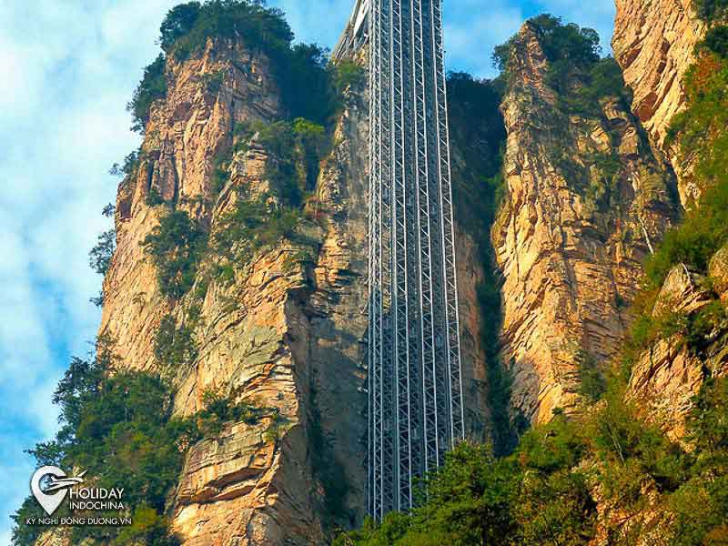 tour trương gia giới phượng ho&agrave;ng cổ trấn