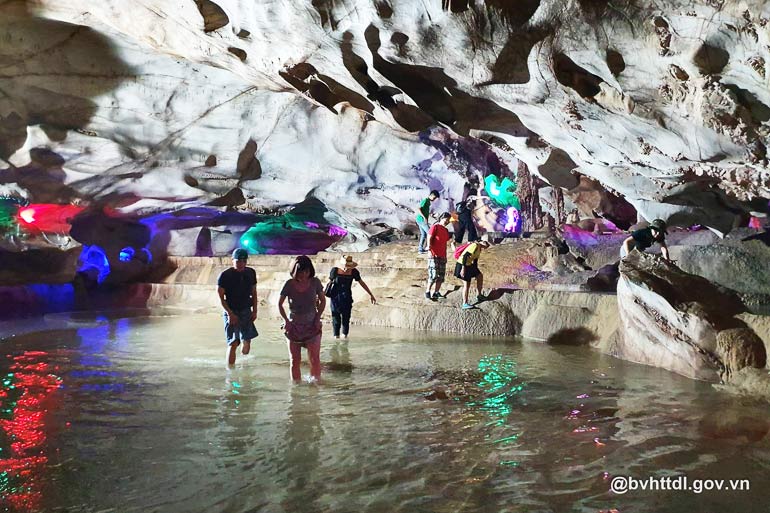 du lịch bắc kạn